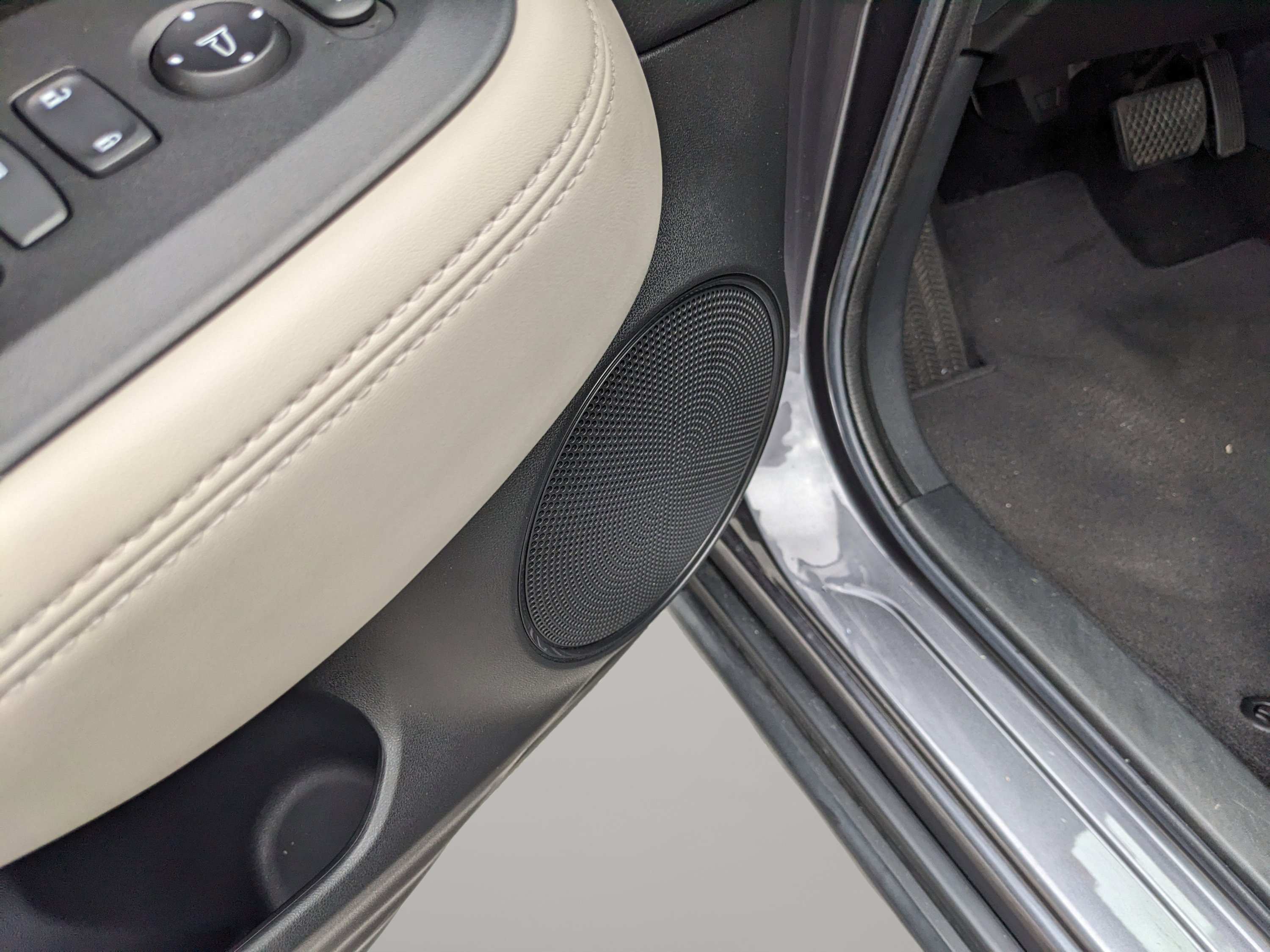 Used 2023 Honda HR-V LX image 19