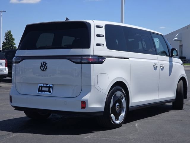 Used 2025 Volkswagen ID. Buzz Pro S RWD image 23