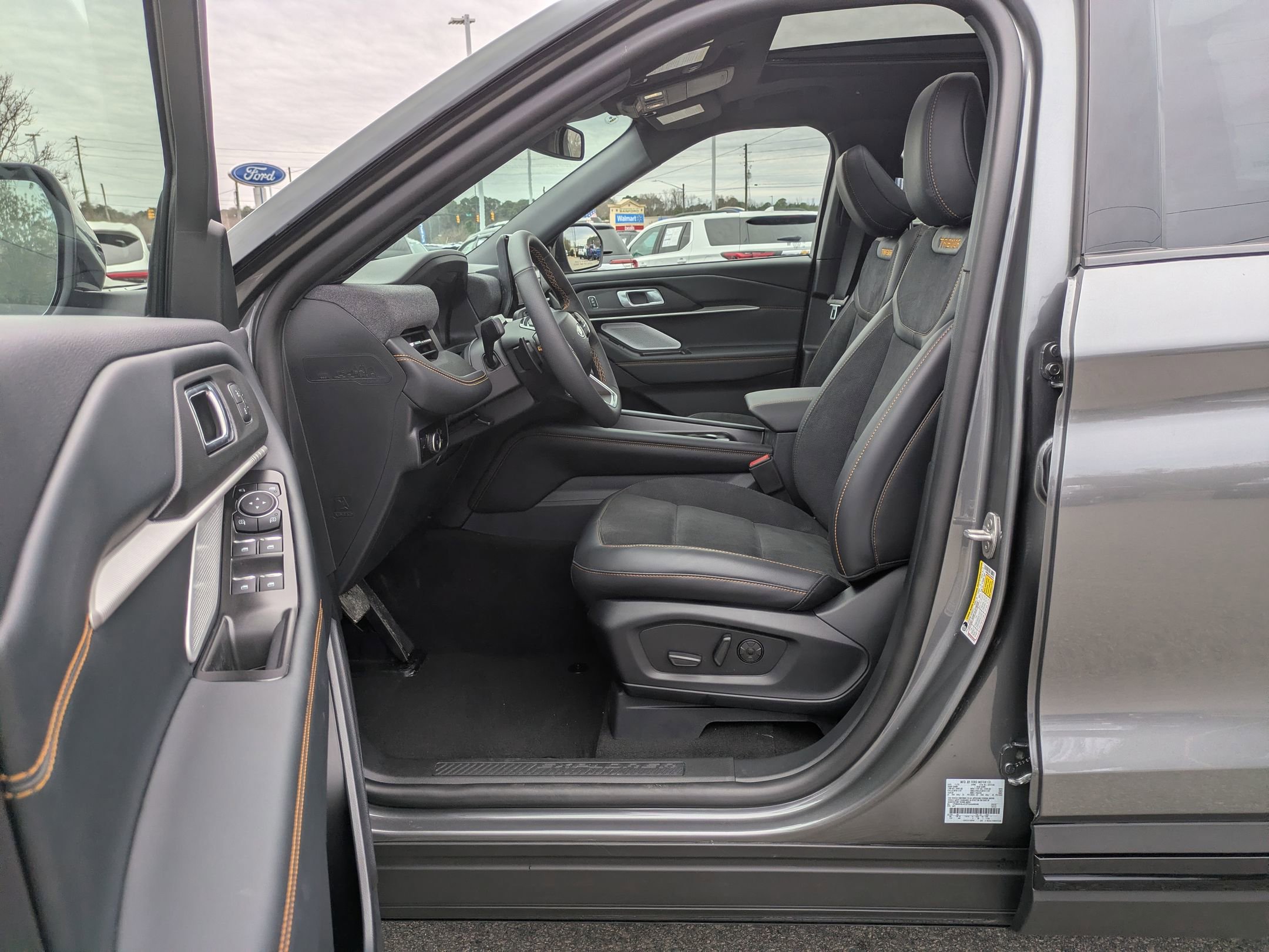 New 2026 Ford Explorer Tremor w/ Tremor Ultimate Package AWD/4WD image 16