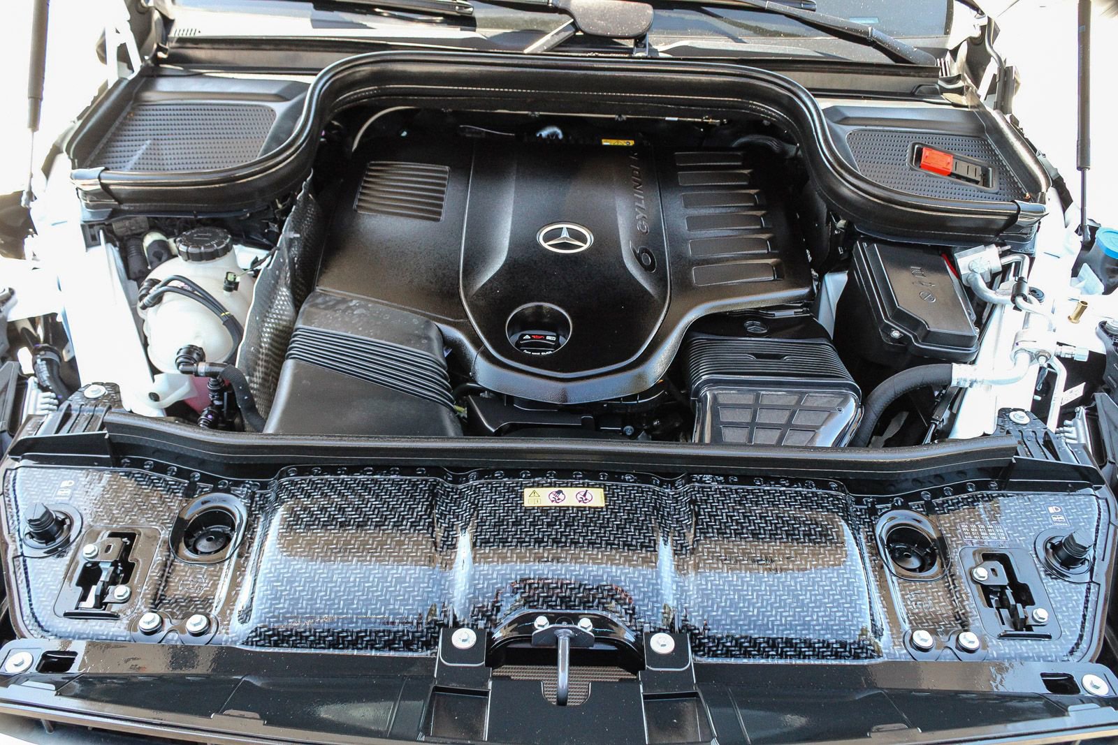 Certified 2024 Mercedes-Benz GLS 450 4MATIC image 30