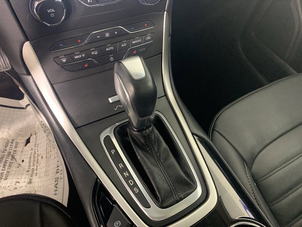 Used 2017 Ford Edge SEL w/ Equipment Group 201A image 25