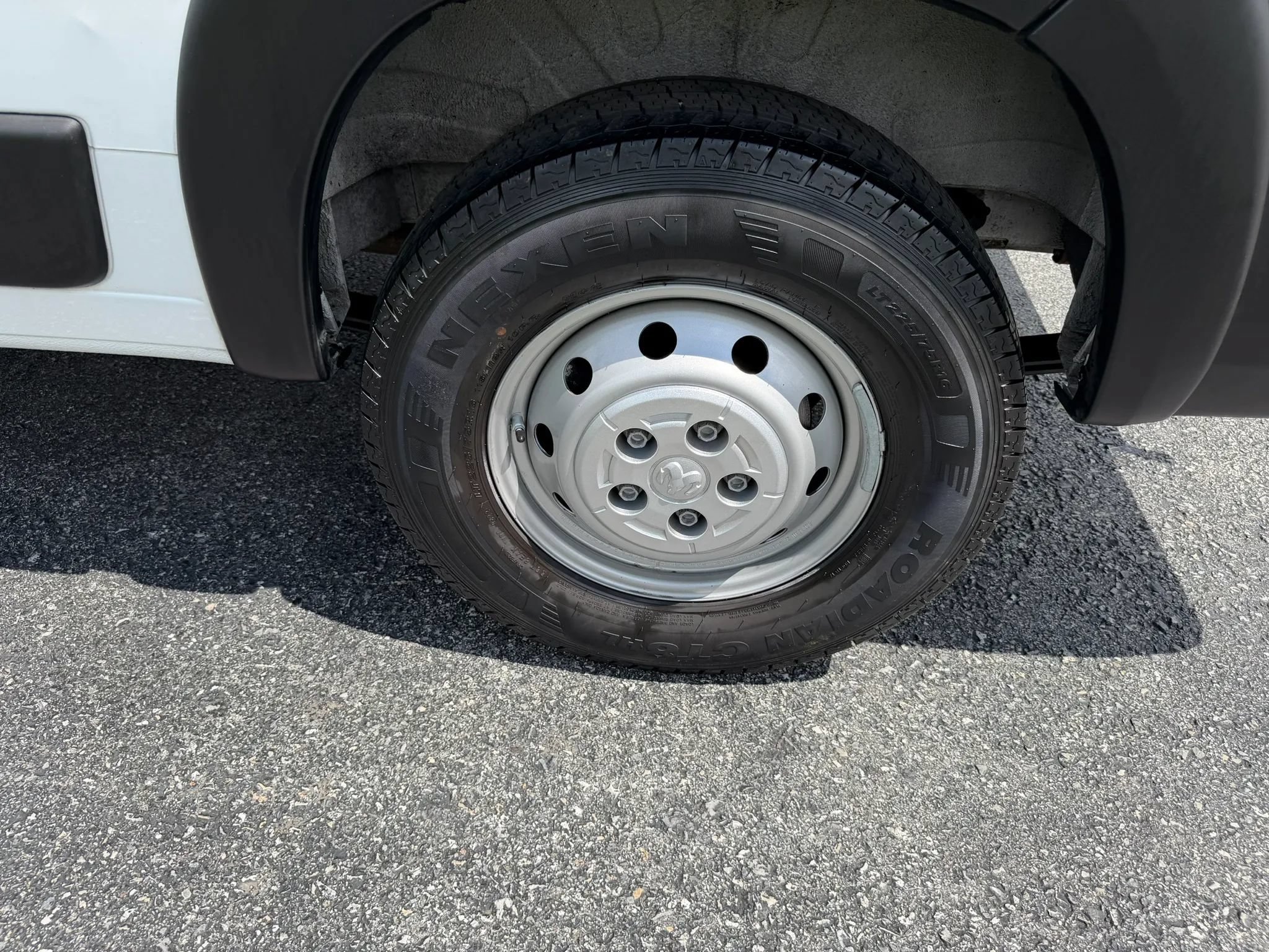 Used 2022 RAM ProMaster 2500 FWD image 34