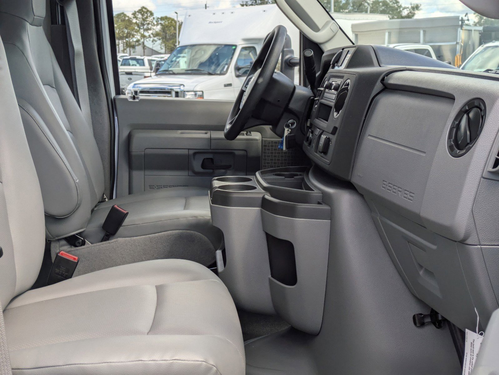 New 2025 Ford E-350 and Econoline 350 Super Duty w/ Power Equipment Group image 15