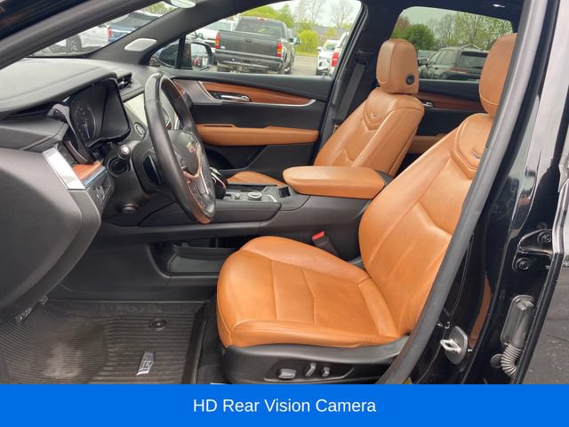 Used 2020 Cadillac XT5 Premium Luxury w/ LPO, Floor Liner Package AWD/4WD image 17