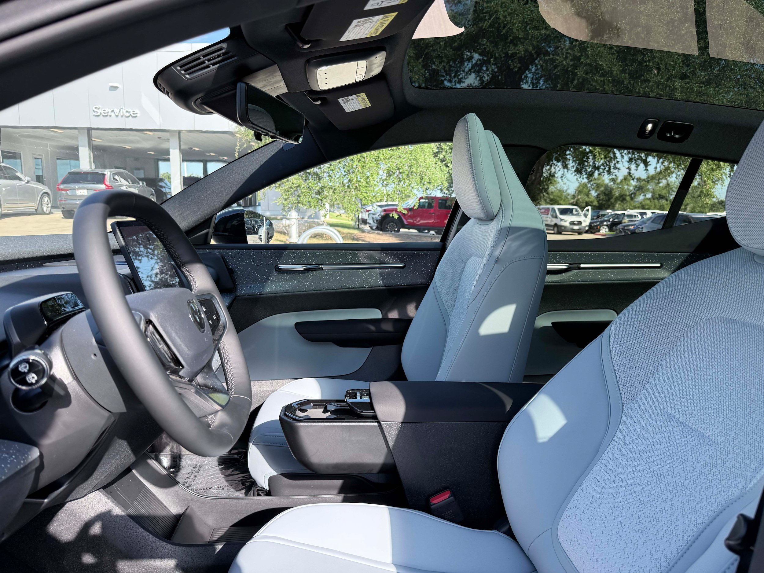 New 2026 Volvo EX30 Ultra w/ Protection Package Premier AWD/4WD image 11