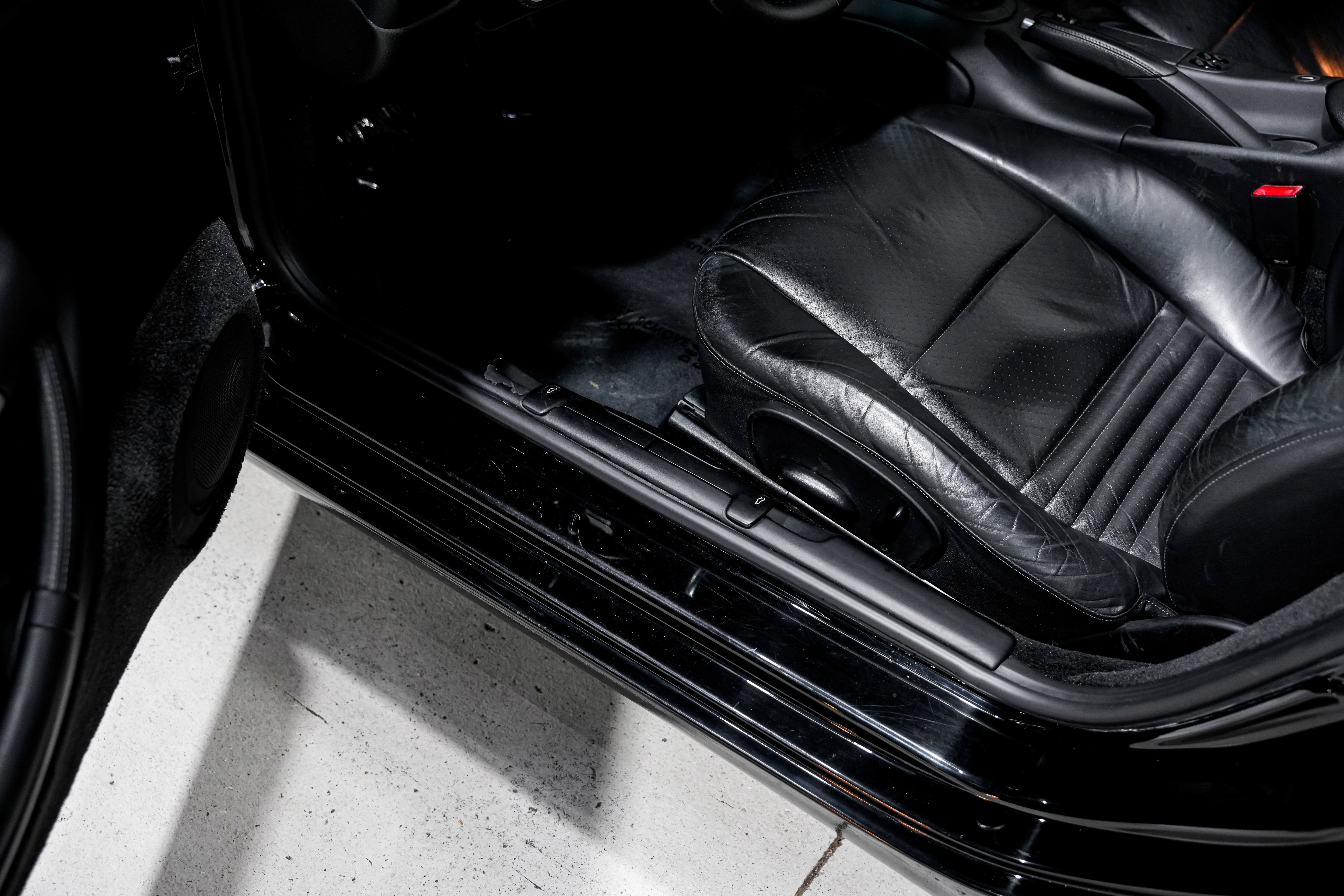 Used 2000 Porsche Boxster image 18