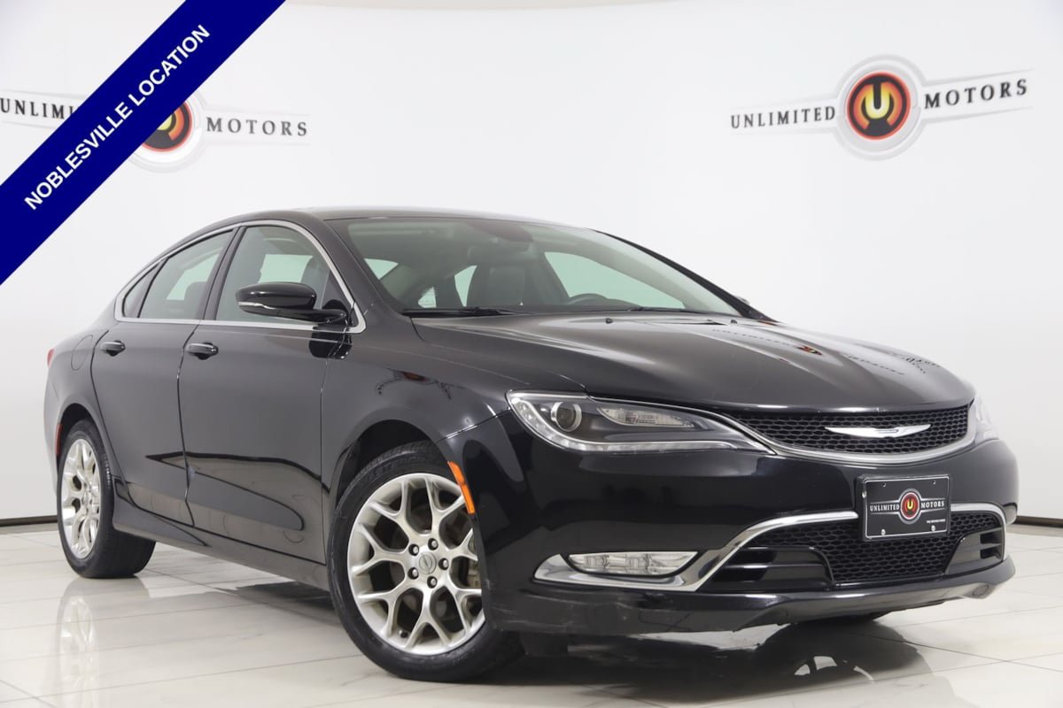 Used 2015 Chrysler 200 C w/ Navigation & Sound Group I AWD/4WD video 1