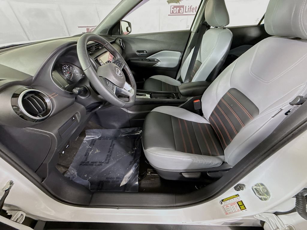 Certified 2023 Nissan Kicks SR w/ SR Premium Package FWD image 24