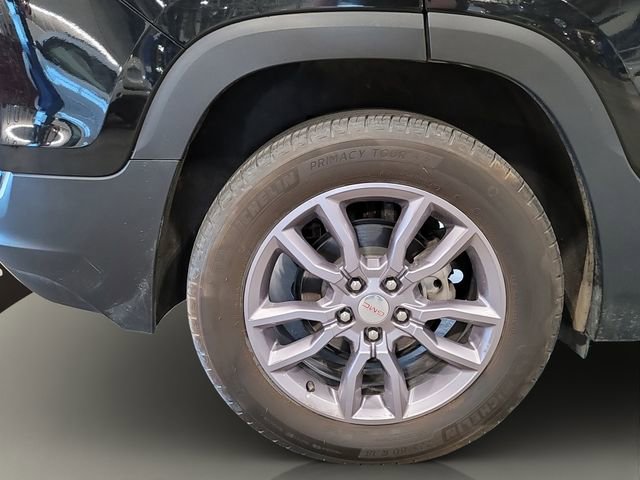 Used 2024 GMC Terrain SLT w/ Infotainment Package II AWD/4WD image 32