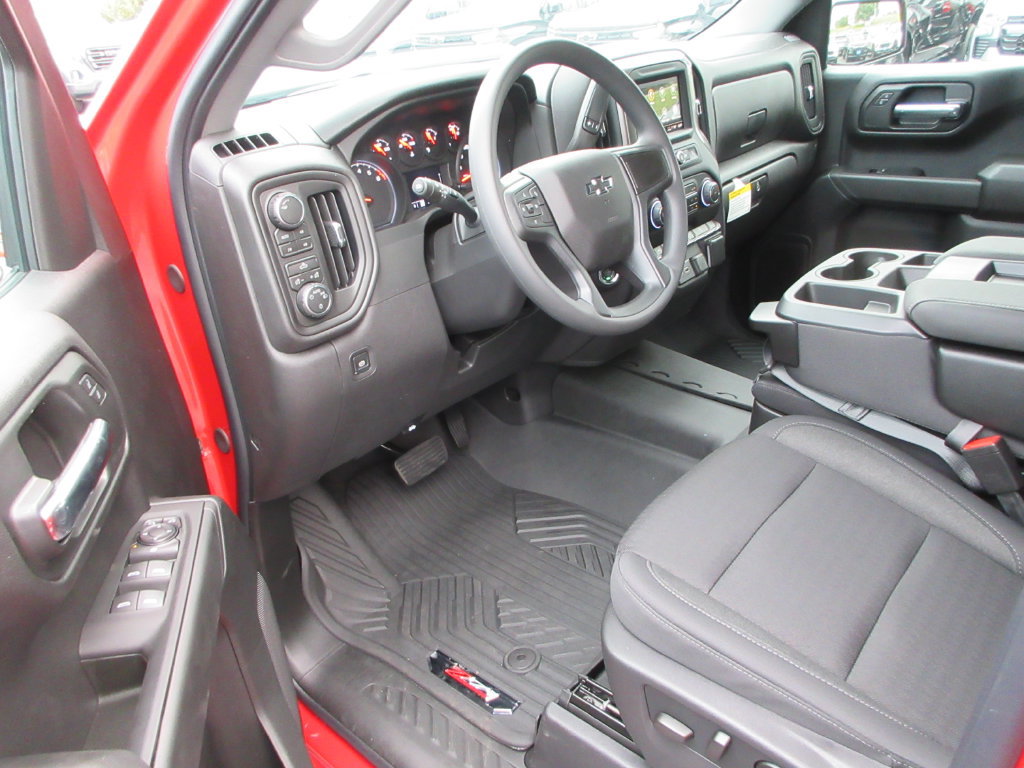 New 2026 Chevrolet Silverado 1500 Custom Trail Boss w/ LPO, Dark Essentials Package AWD/4WD image 15