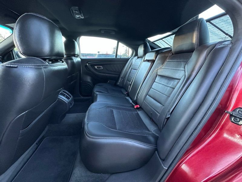 Used 2013 Ford Taurus SHO image 12
