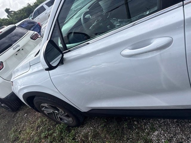 Used 2023 Hyundai Santa Fe SE FWD image 10