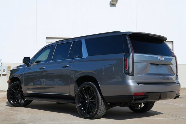 Used 2021 Cadillac Escalade ESV Premium Luxury w/ Performance Package AWD/4WD image 6