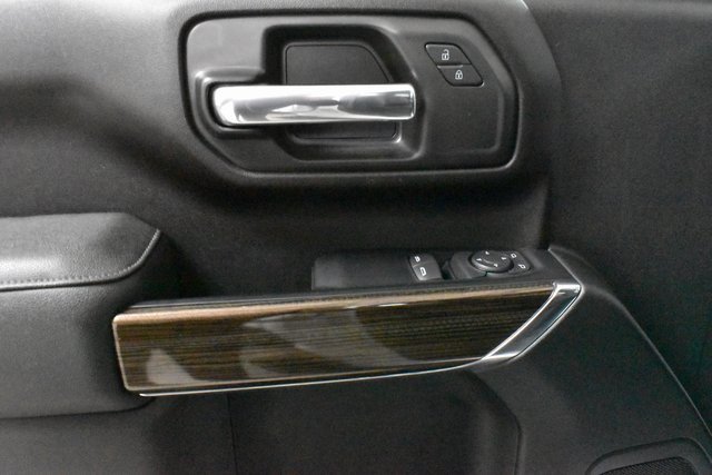 Used 2024 Chevrolet Silverado 2500 LT w/ Snow Plow Prep/Camper Package image 16