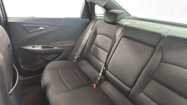 Used 2024 Chevrolet Malibu LT FWD image 14
