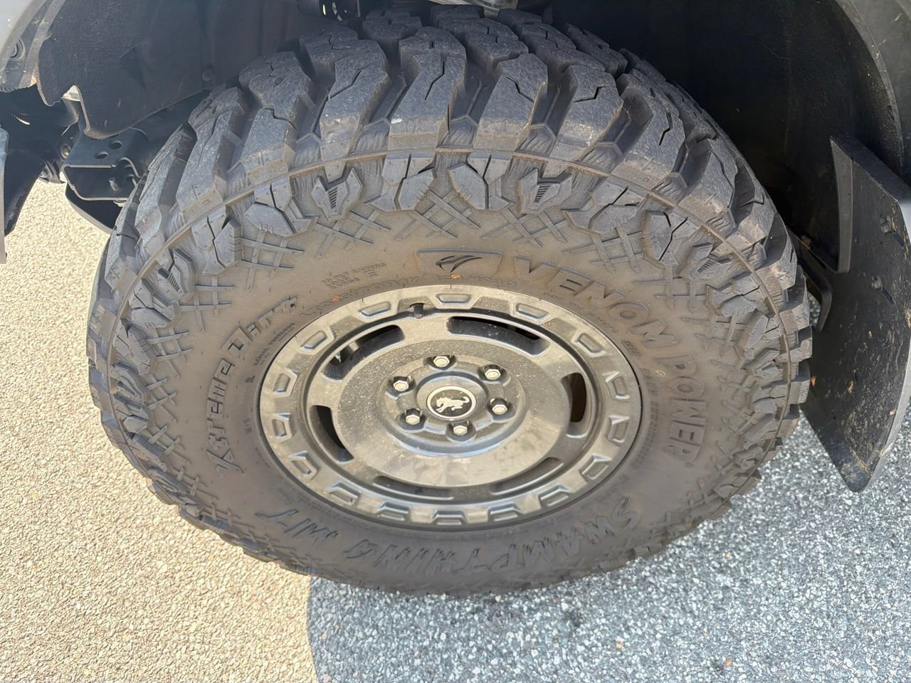 Used 2024 Ford Bronco Everglades AWD/4WD image 13