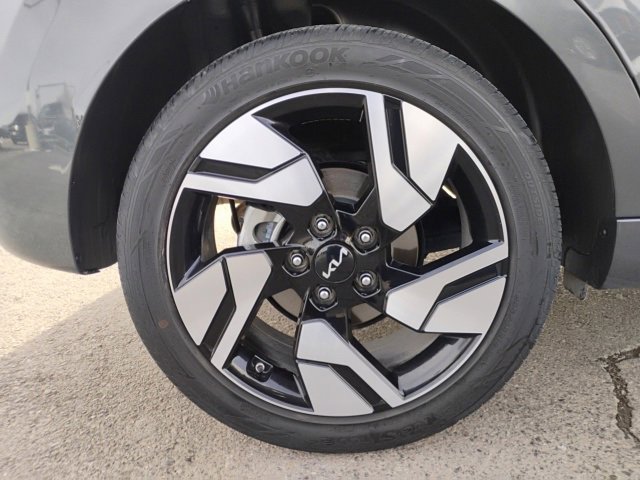 Used 2025 Kia Soul GT-Line w/ GT-Line Technology Package image 17