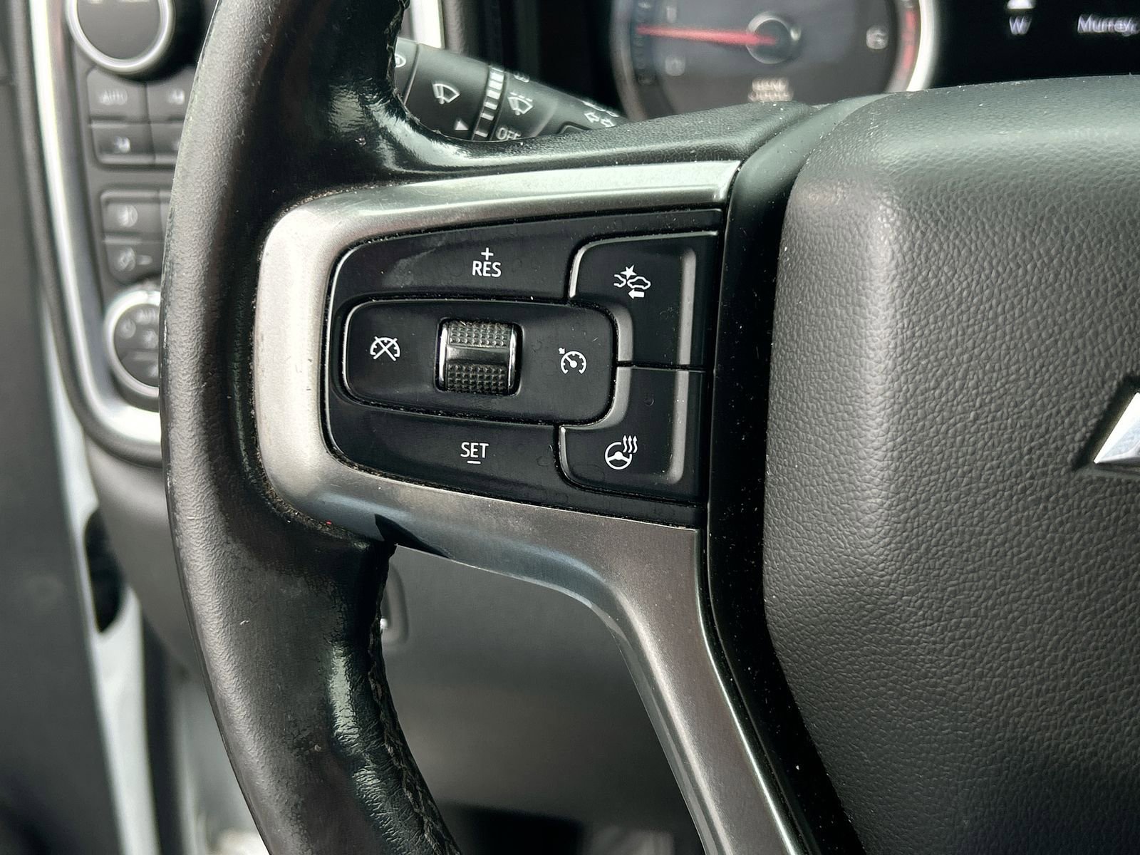 Used 2020 Chevrolet Silverado 2500 LTZ w/ LTZ Premium Package image 13