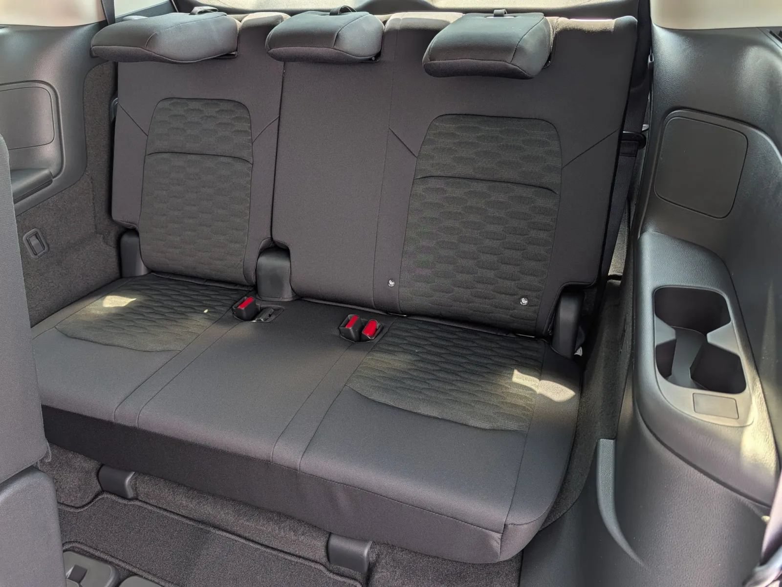 New 2026 Nissan Pathfinder SV w/ SV Premium Package FWD image 13