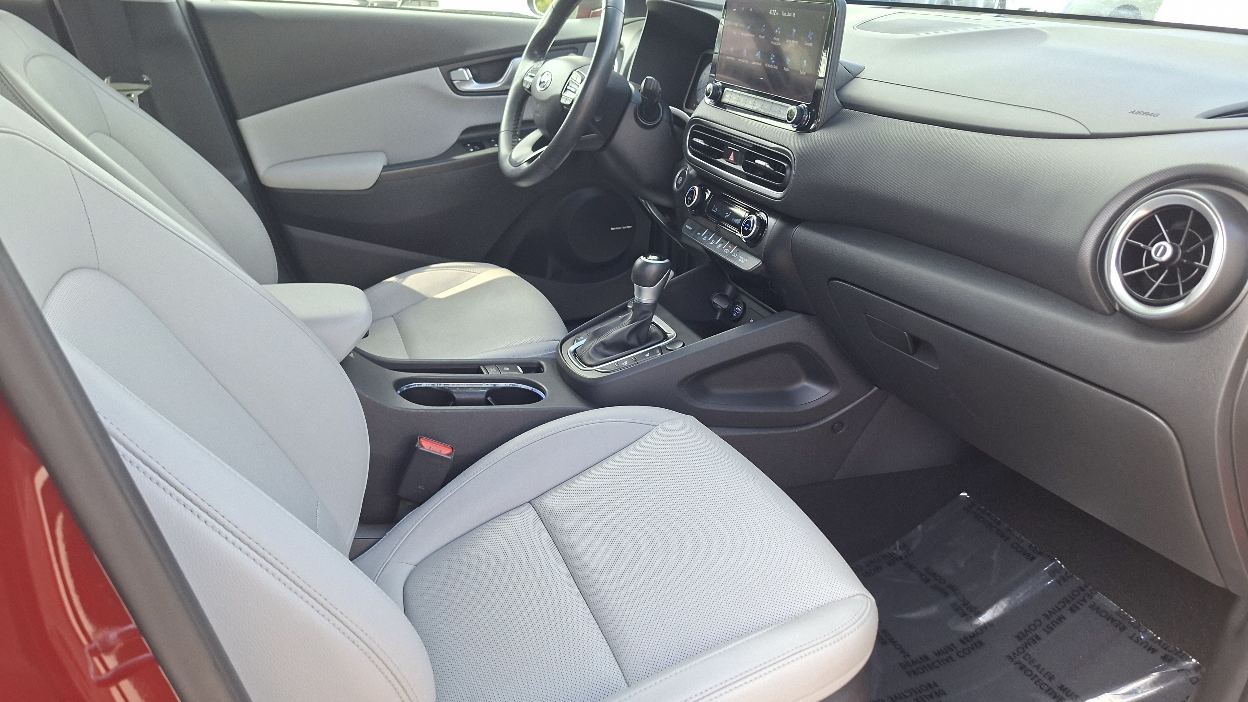 Used 2023 Hyundai Kona Limited FWD image 22