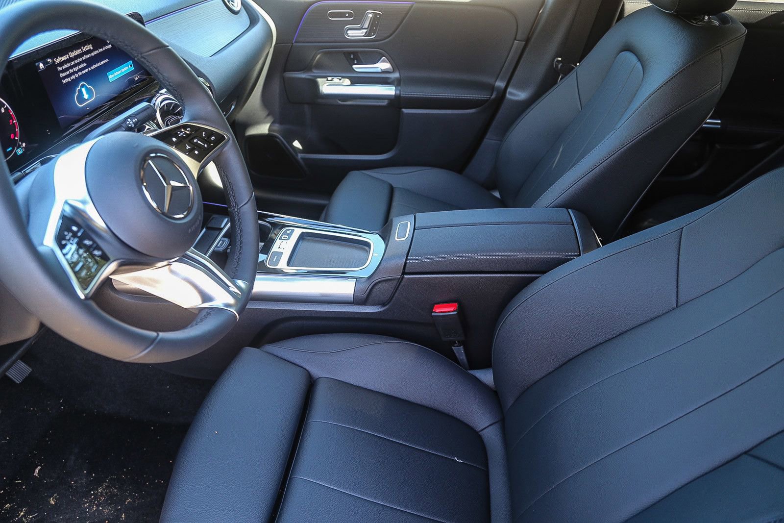 New 2026 Mercedes-Benz GLA 250 4MATIC image 17