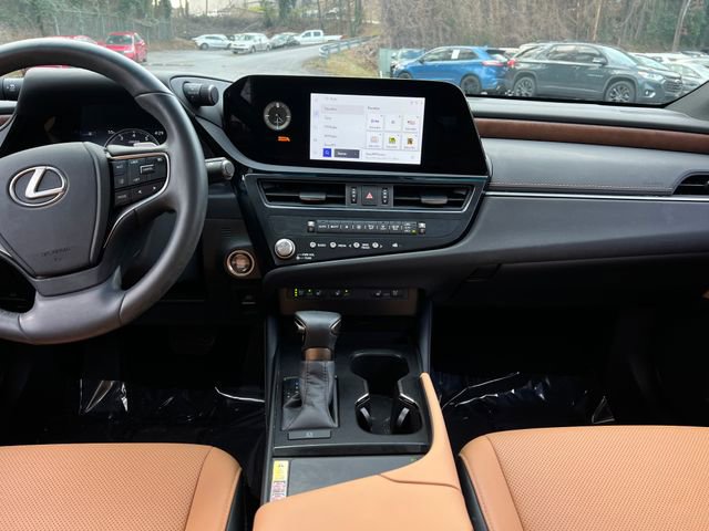Used 2024 Lexus ES 350 350 image 16