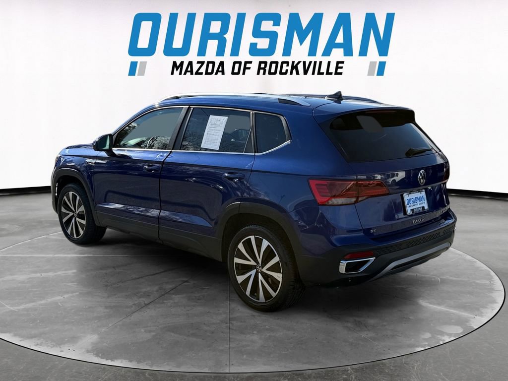 Used 2022 Volkswagen Taos SE w/ IQ.Drive SE Package image 4