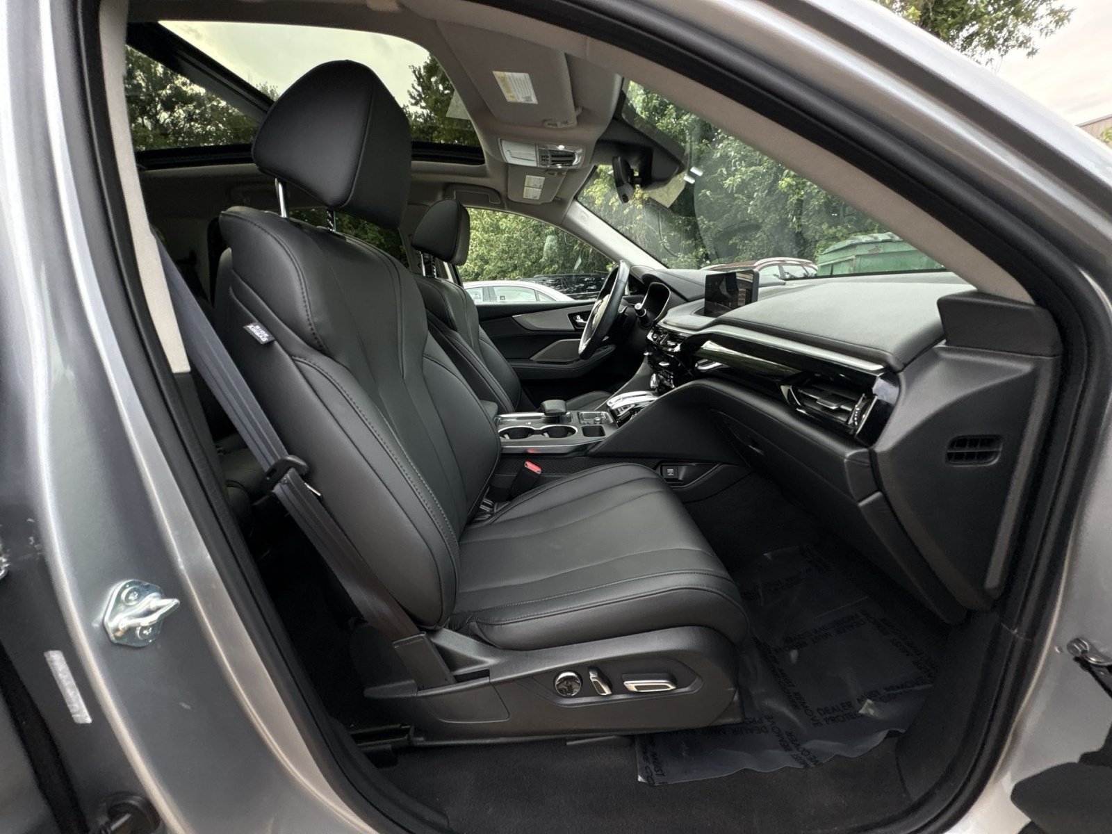 Used 2024 Acura MDX SH-AWD image 34