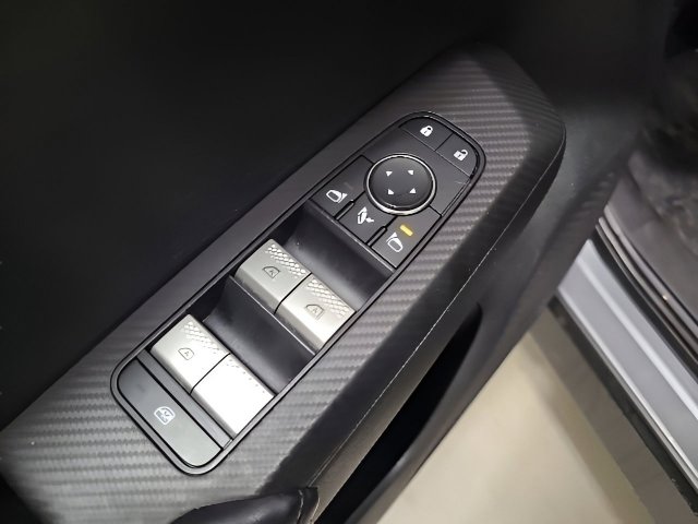 Used 2024 Mitsubishi Outlander SE AWD/4WD image 22