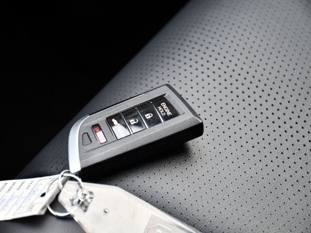 Certified 2026 Acura MDX Technology Package image 17