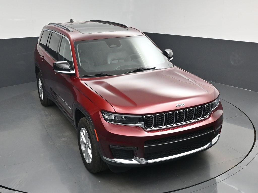 Used 2024 Jeep Grand Cherokee L Limited w/ Luxury Tech Group II image 35