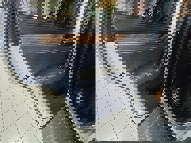 Used 2017 BMW X3 xDrive28i image 11