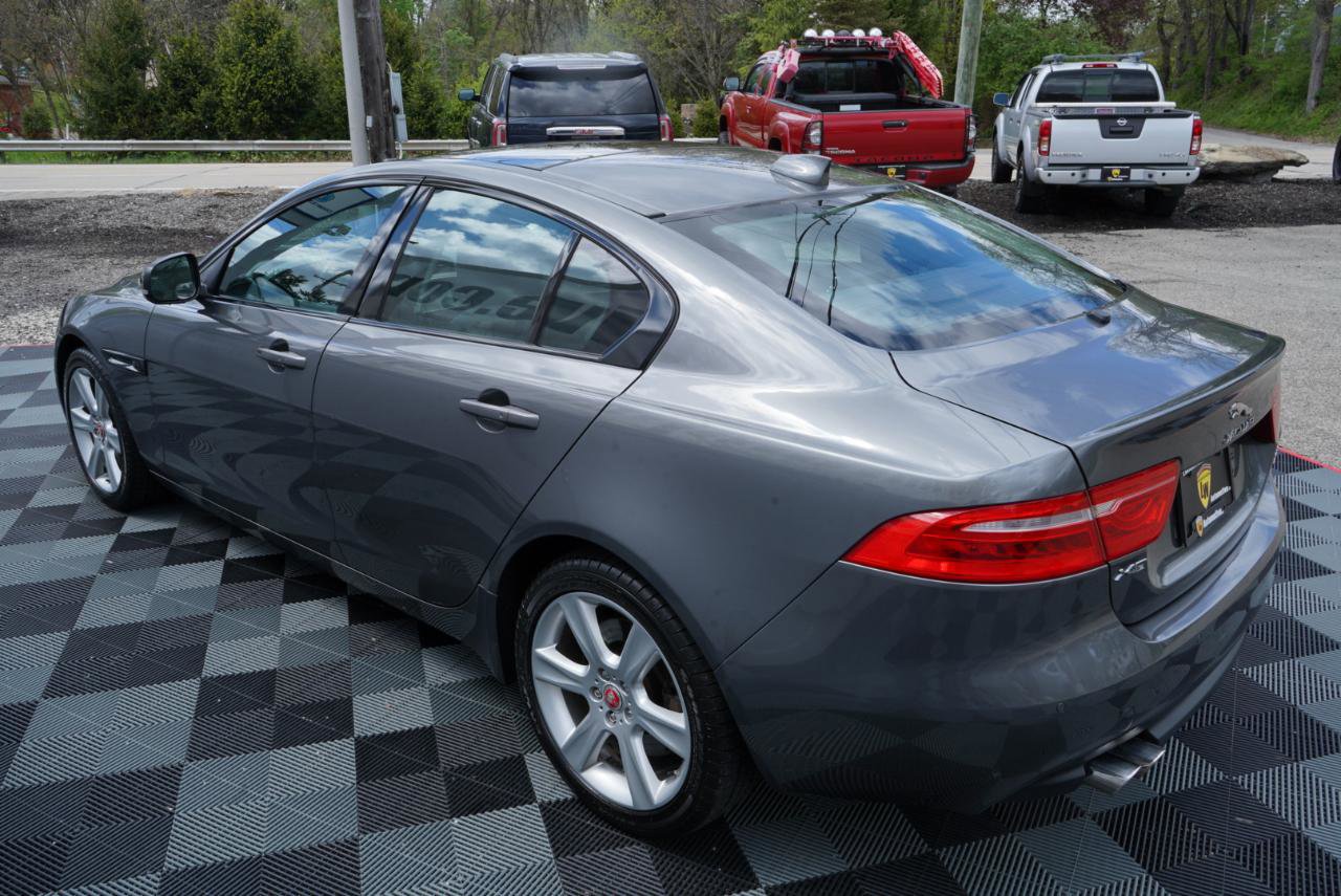 Used 2018 Jaguar XE Prestige AWD/4WD image 9