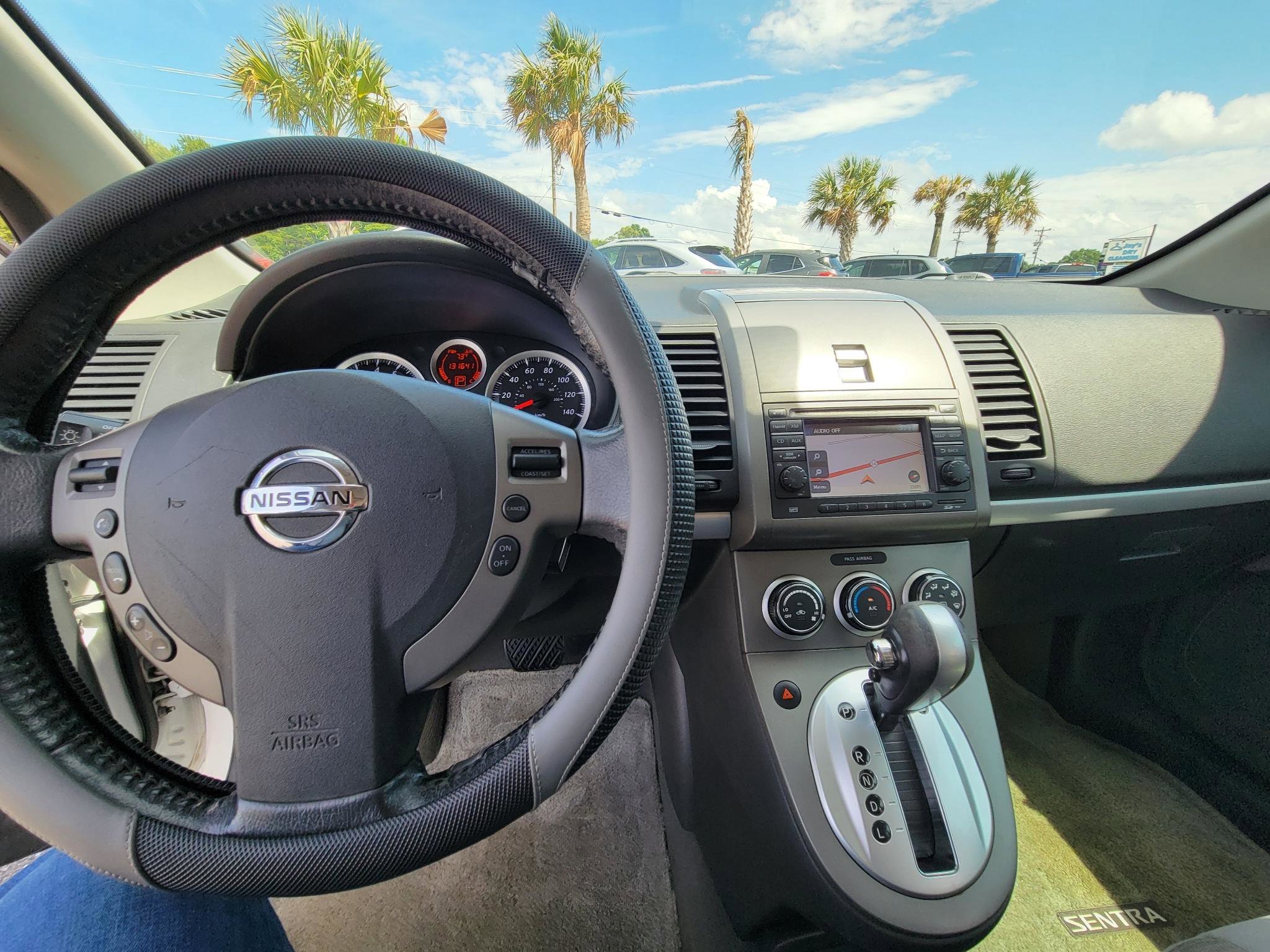 Used 2012 Nissan Sentra 2.0 SR w/ Special Edition Pkg FWD image 25