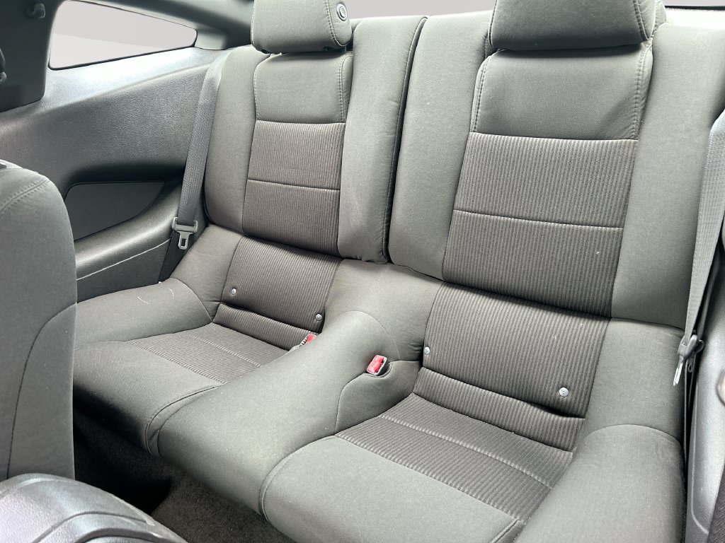 Used 2014 Ford Mustang Coupe RWD image 23