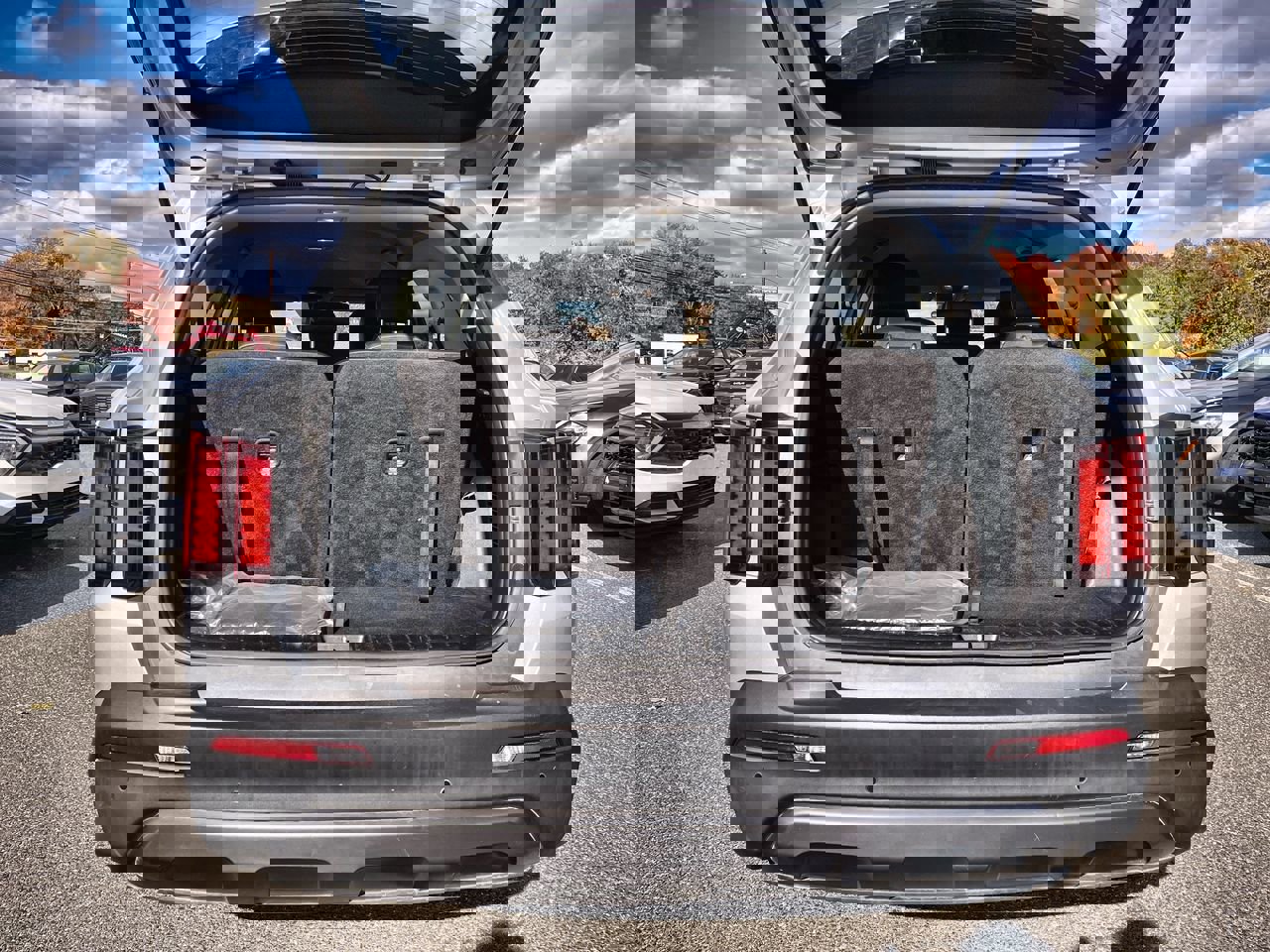 Certified 2022 Kia Sorento S image 11