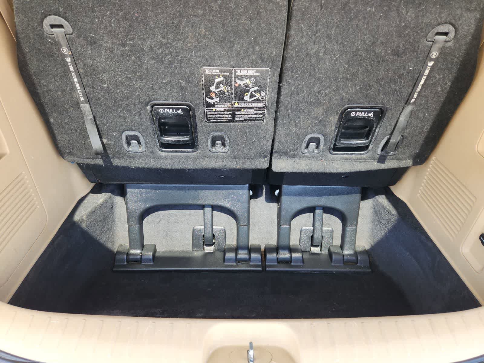 Used 2015 Kia Sedona EX w/ EX Premium Package FWD image 33