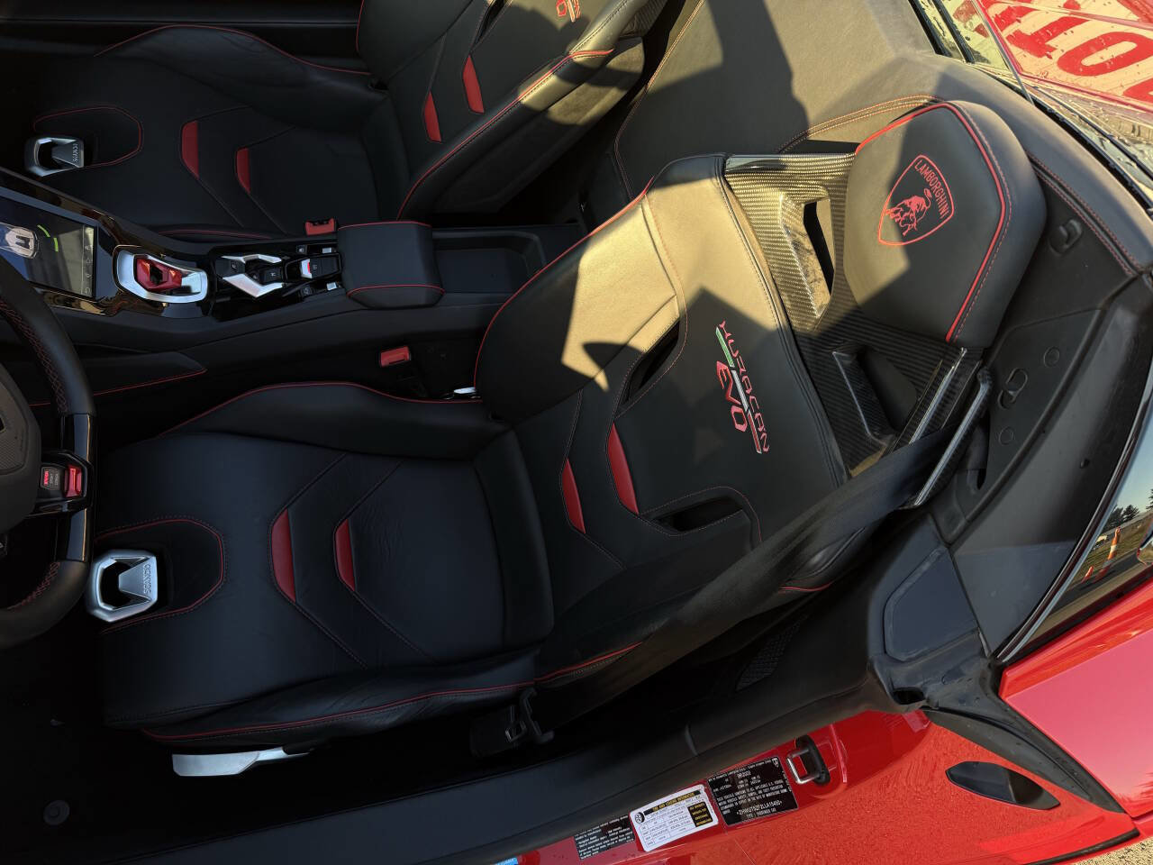 Used 2020 Lamborghini Huracan EVO image 26