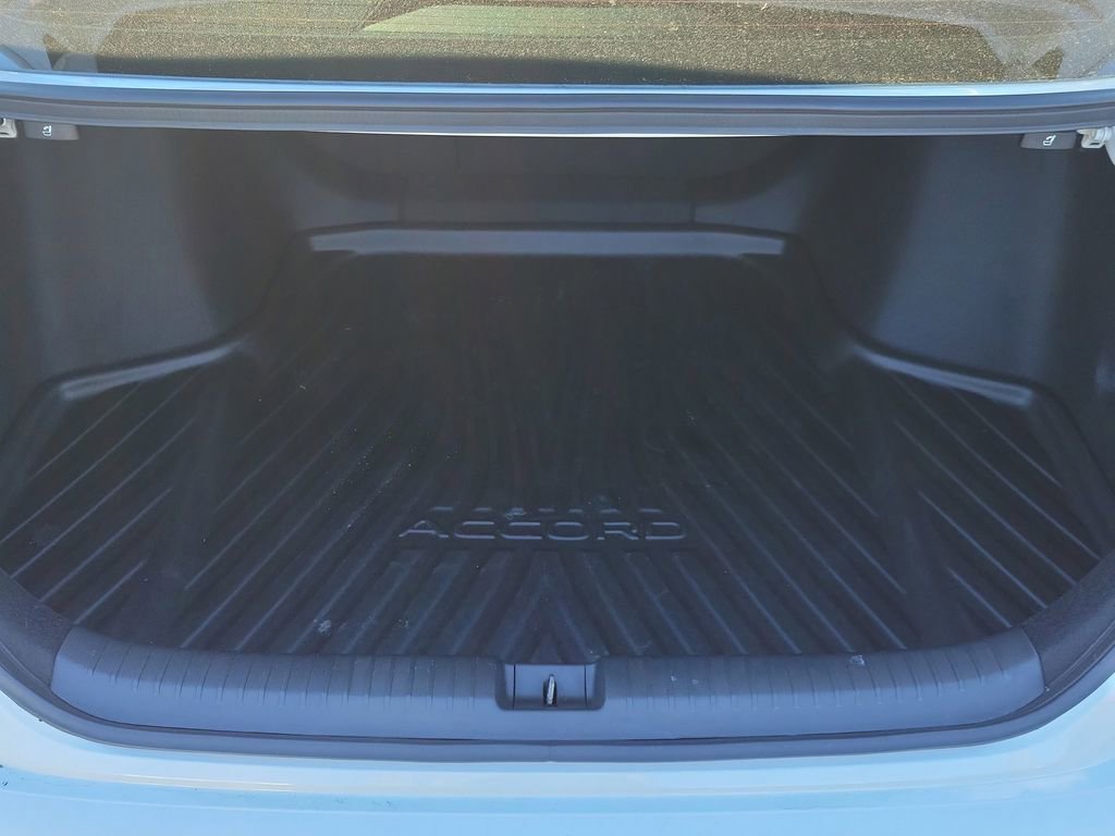Certified 2025 Honda Accord SE image 10