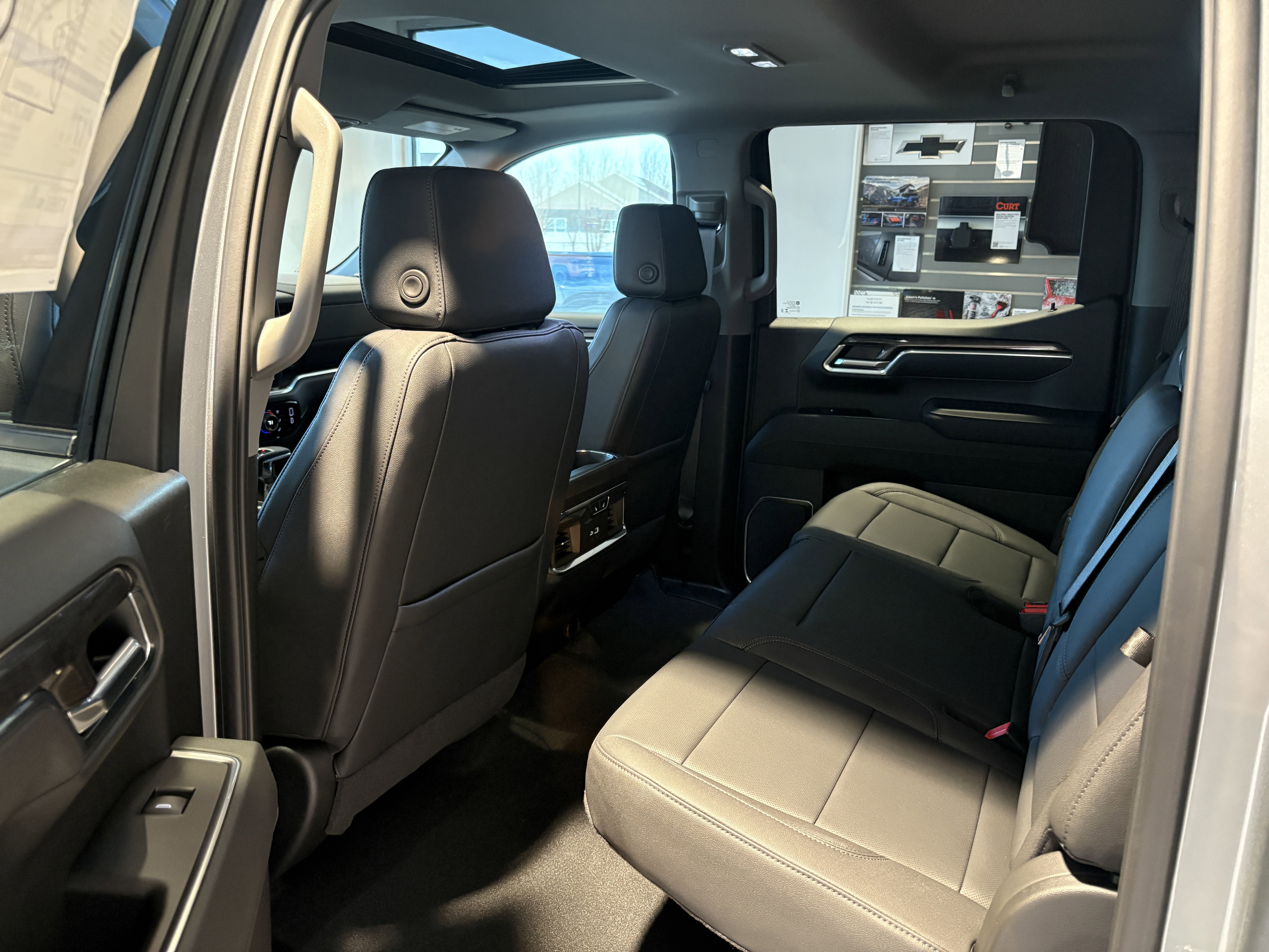 New 2026 Chevrolet Silverado 1500 LTZ w/ LTZ Premium Package image 17