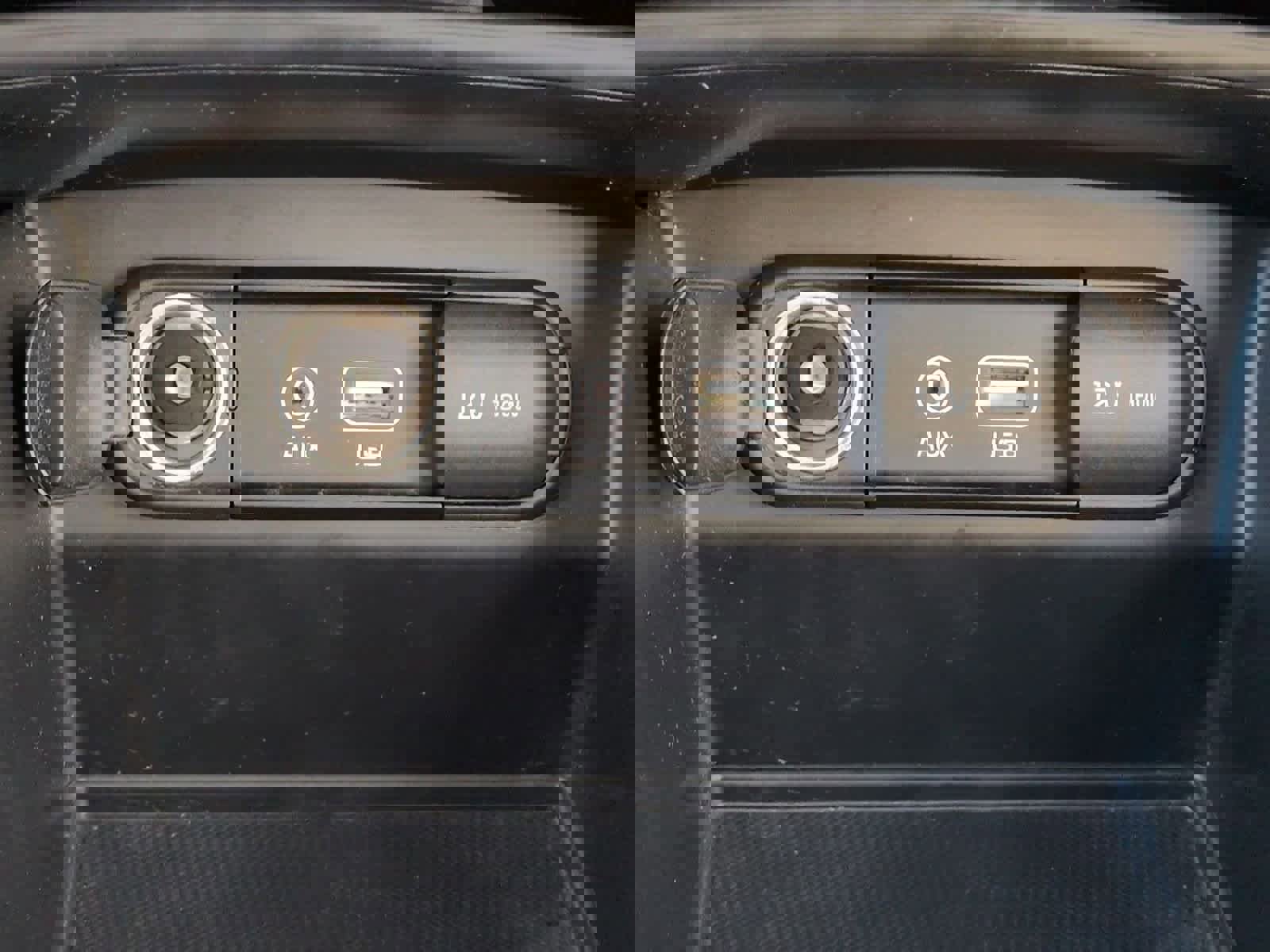 Used 2019 Kia Sorento LX w/ LX Convenience Package image 31