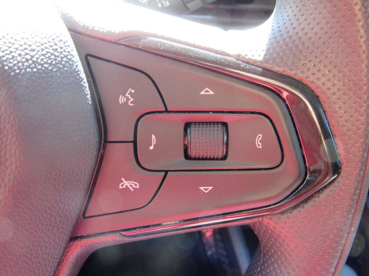 Used 2025 Chevrolet TrailBlazer LT AWD/4WD image 22