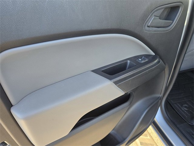 Used 2020 Chevrolet Colorado W/T w/ WT Convenience Package image 16