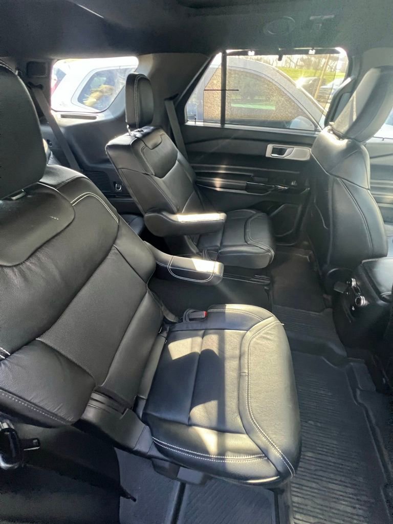 Used 2023 Ford Explorer ST w/ Equipment Group 401A image 11