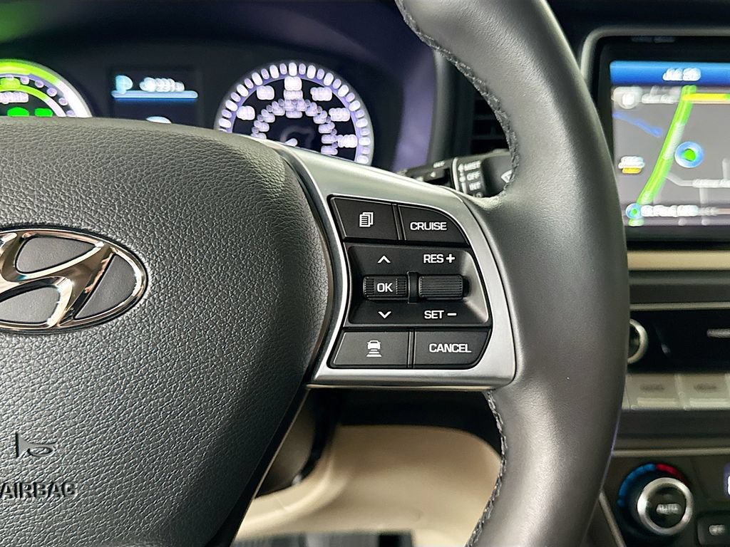 Used 2019 Hyundai Sonata Limited w/ Ultimate Package 02 FWD image 13
