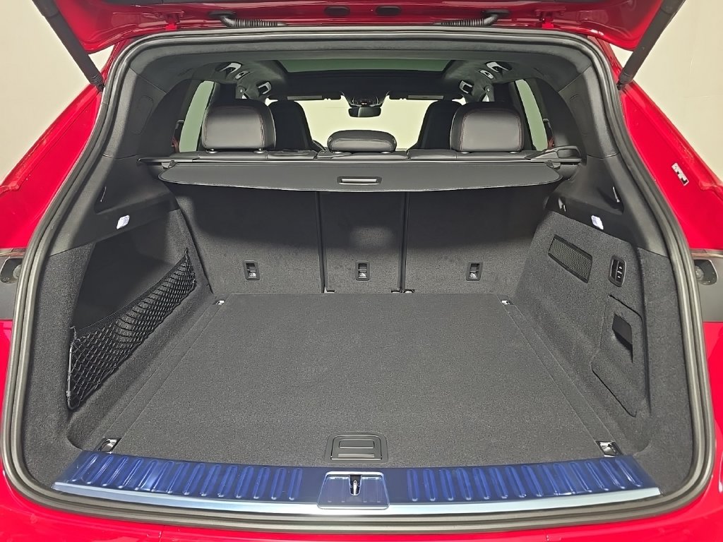 New 2026 Porsche Cayenne GTS AWD/4WD image 13