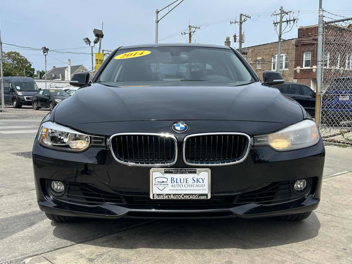 Used 2014 BMW 328i xDrive Sedan AWD/4WD image 2
