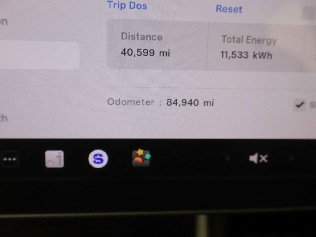 Used 2020 Tesla Model Y Long Range image 37