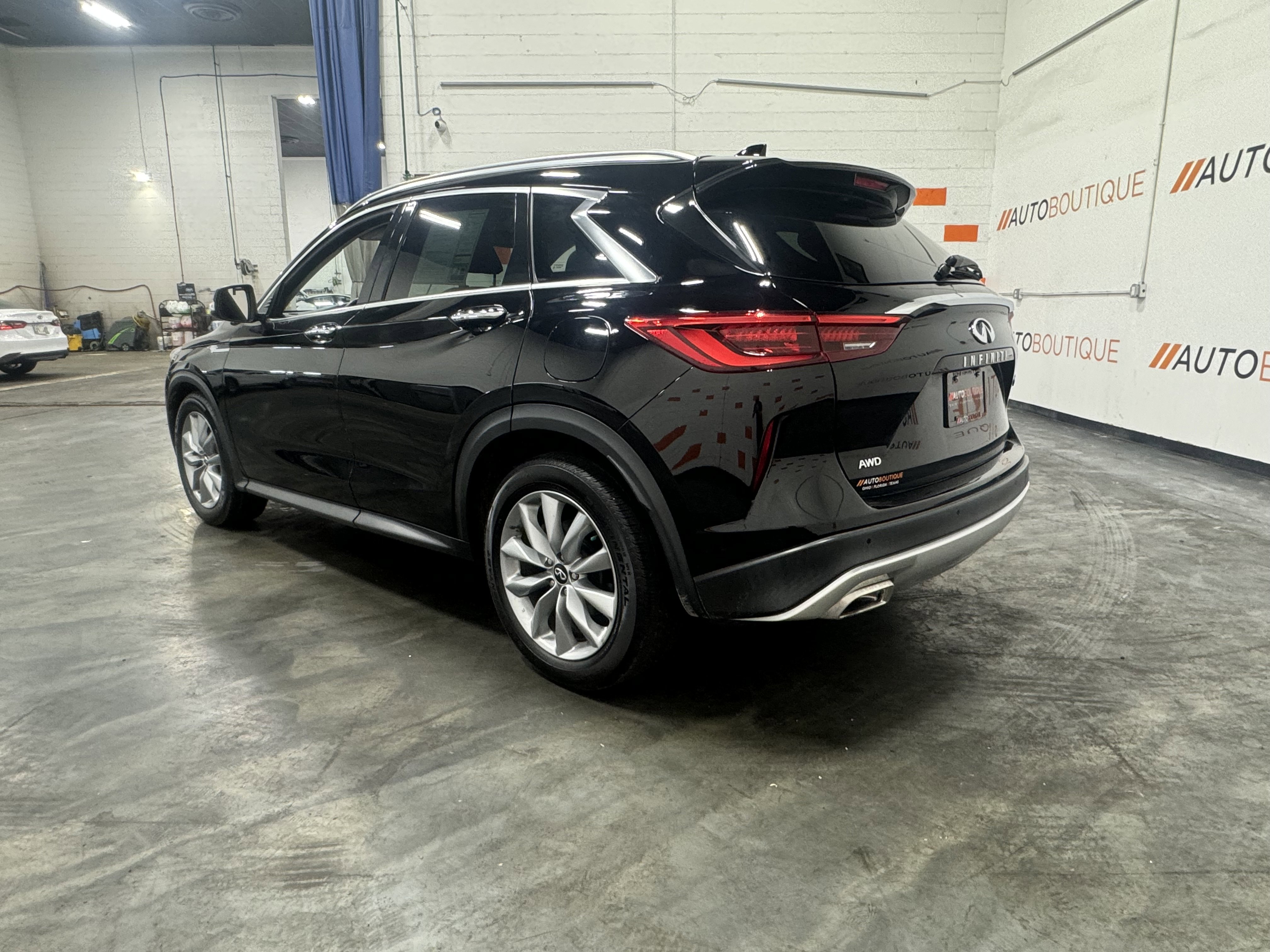 Used 2021 INFINITI QX50 Luxe AWD/4WD image 10
