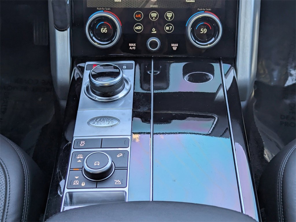 Used 2020 Land Rover Range Rover HSE image 10
